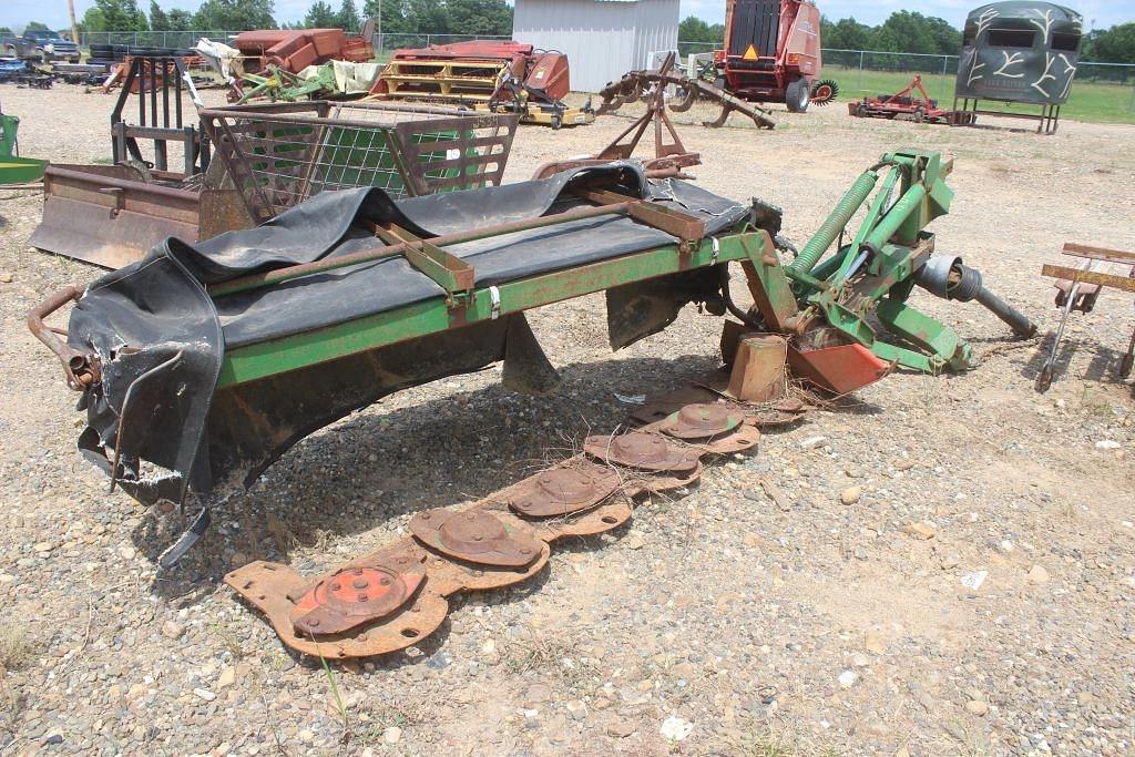 Image of John Deere 275 Image 1