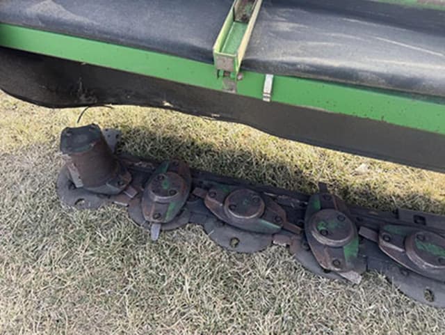 Image of John Deere 275 equipment image 3