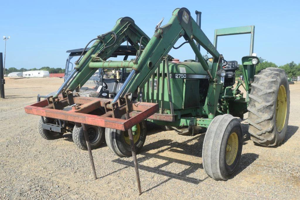 Image of John Deere 2750 Primary image
