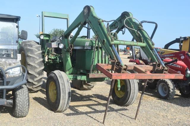 Image of John Deere 2750 equipment image 3