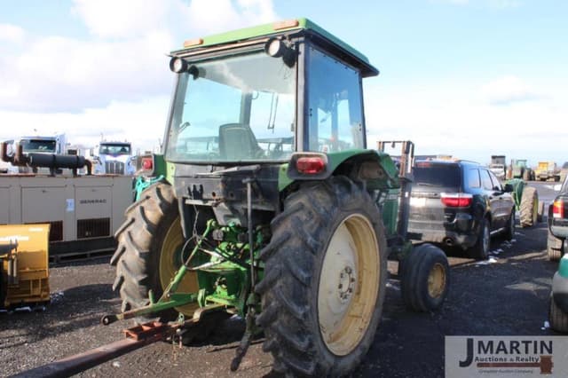 Image of John Deere 2750 equipment image 2