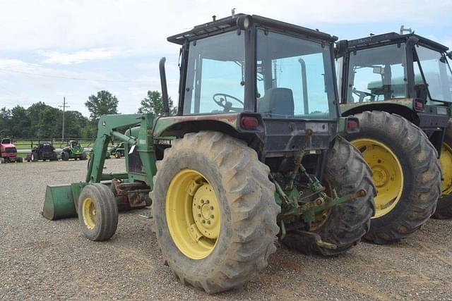 Image of John Deere 2755 equipment image 1