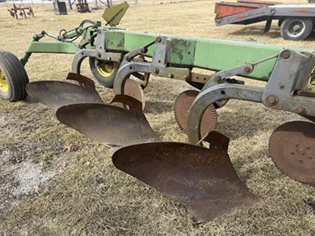 Image of John Deere 2800 equipment image 4