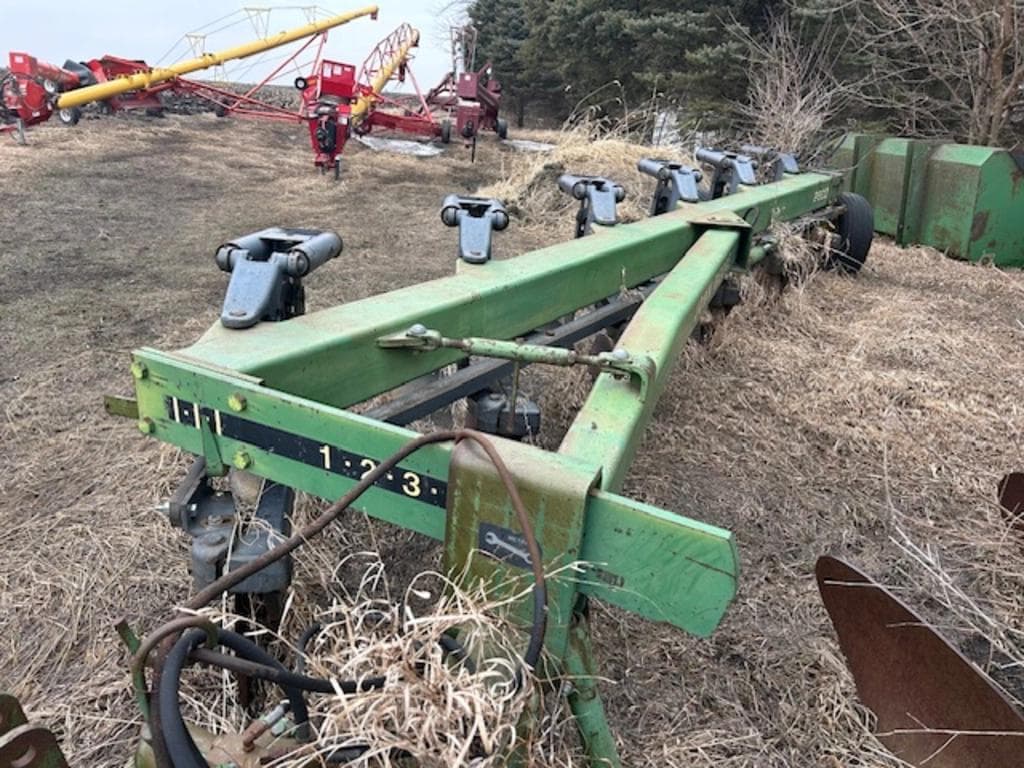 Image of John Deere 2800 Image 1