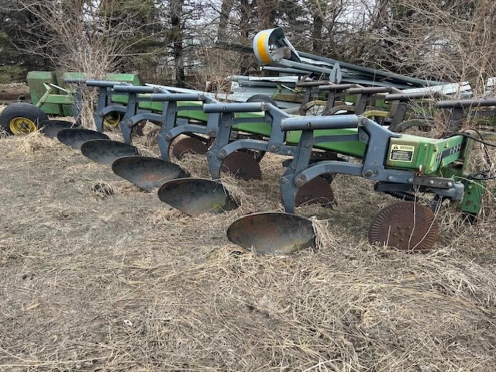 Image of John Deere 2800 Image 0