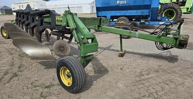 Image of John Deere 2800 equipment image 1