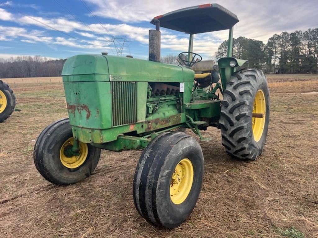 Image of John Deere 2840 Primary image