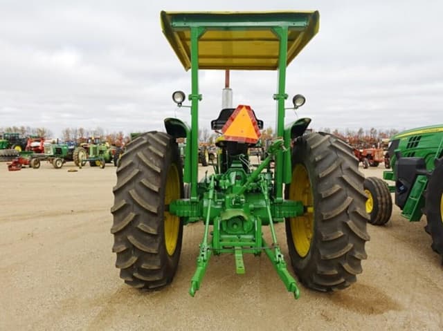 Image of John Deere 2840 equipment image 3
