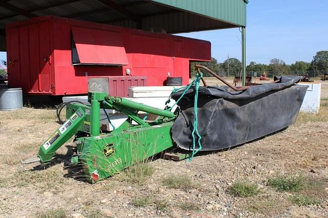 Image of John Deere 285 equipment image 1