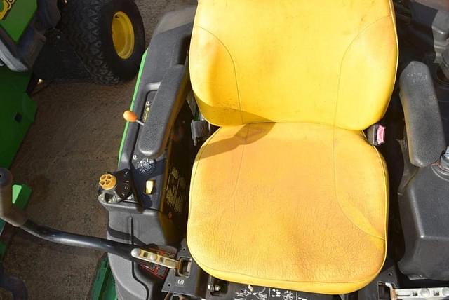 Image of John Deere ZTrak equipment image 3