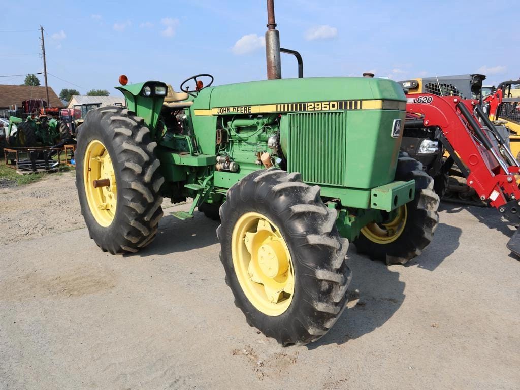 Main image John Deere 2950