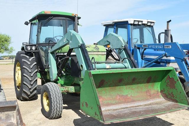 Image of John Deere 2955 equipment image 3