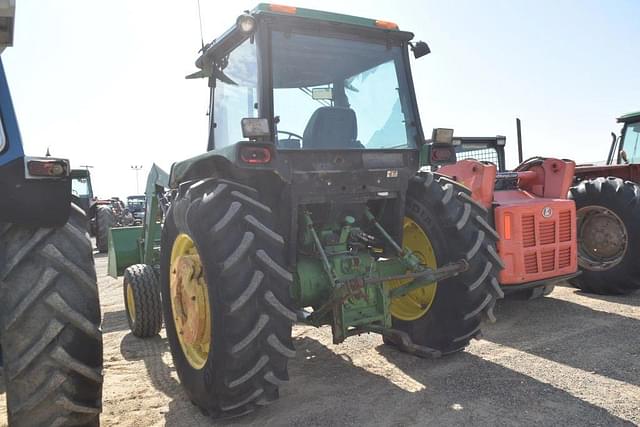 Image of John Deere 2955 equipment image 1