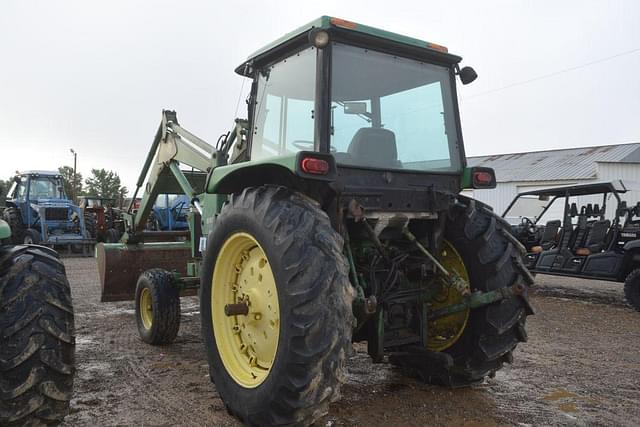 Image of John Deere 2955 equipment image 1