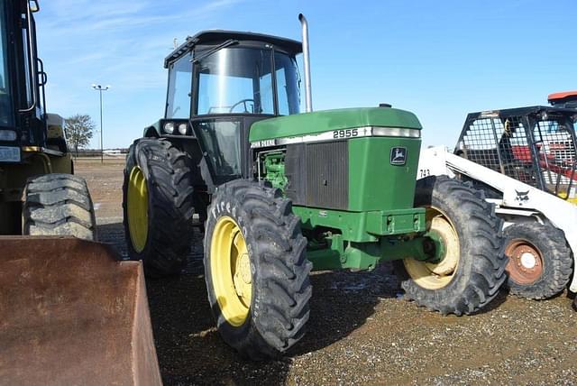 Image of John Deere 2955 equipment image 3