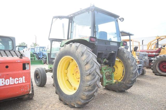 Image of John Deere 2955 equipment image 1