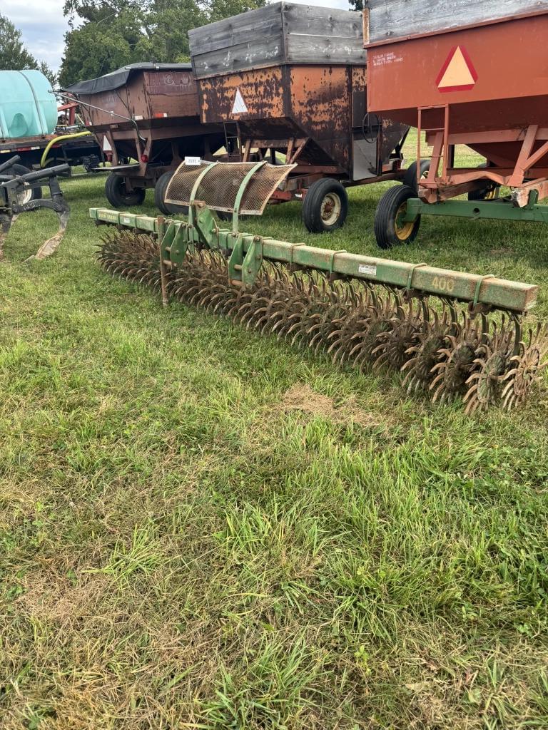 Image of John Deere 400 Primary image