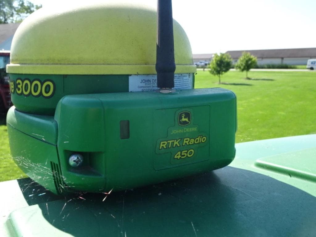 Image of John Deere StarFire 3000 Image 1