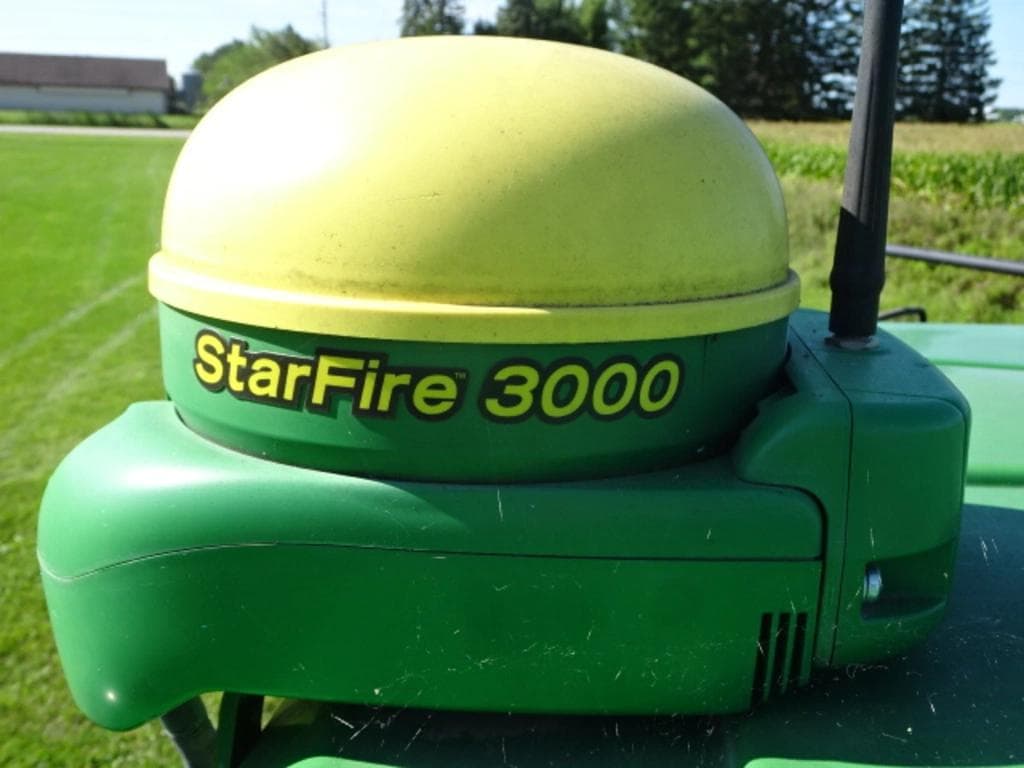 Image of John Deere StarFire 3000 Image 0