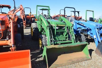 Main image John Deere 3005