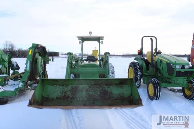 Image of John Deere 3010 equipment image 2