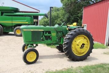 Main image John Deere 3020
