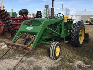 Main image John Deere 3020