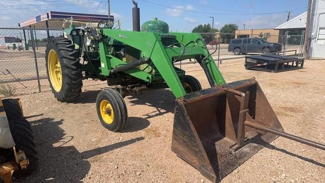 Image of John Deere 3020 equipment image 4