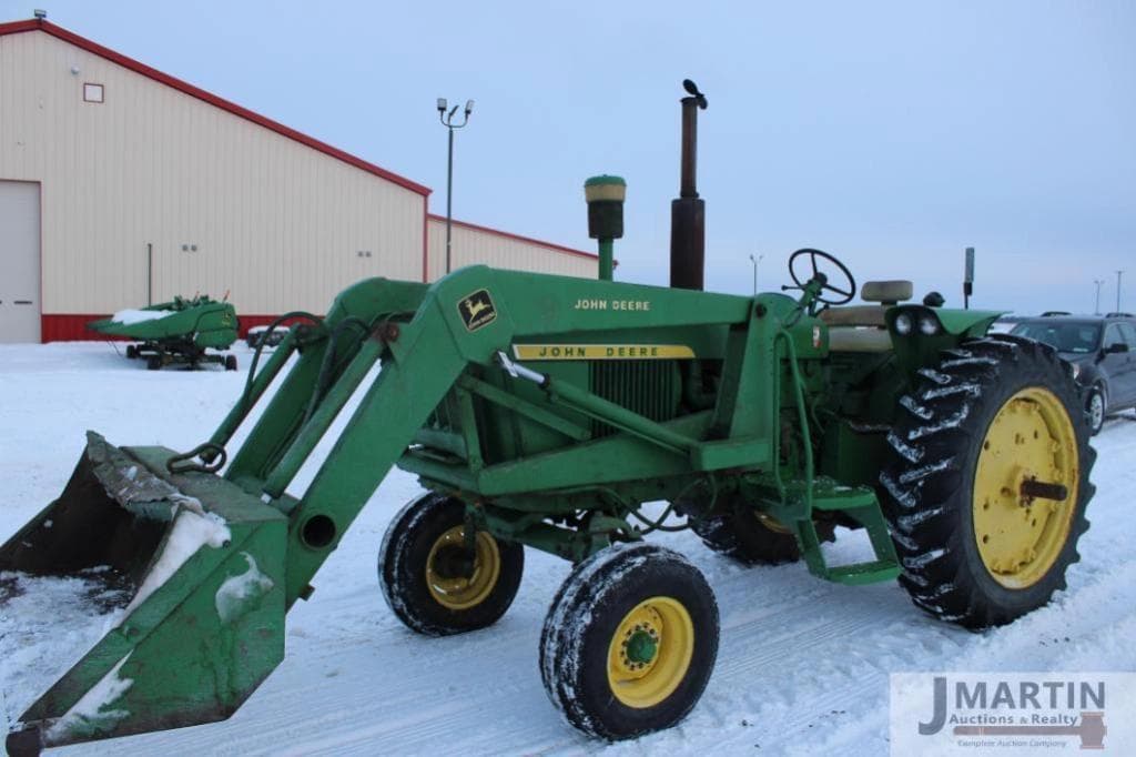 Image of John Deere 3020 Primary image