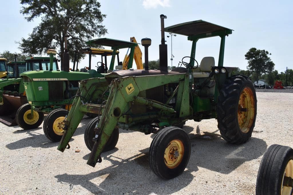 Image of John Deere 3020 Primary image