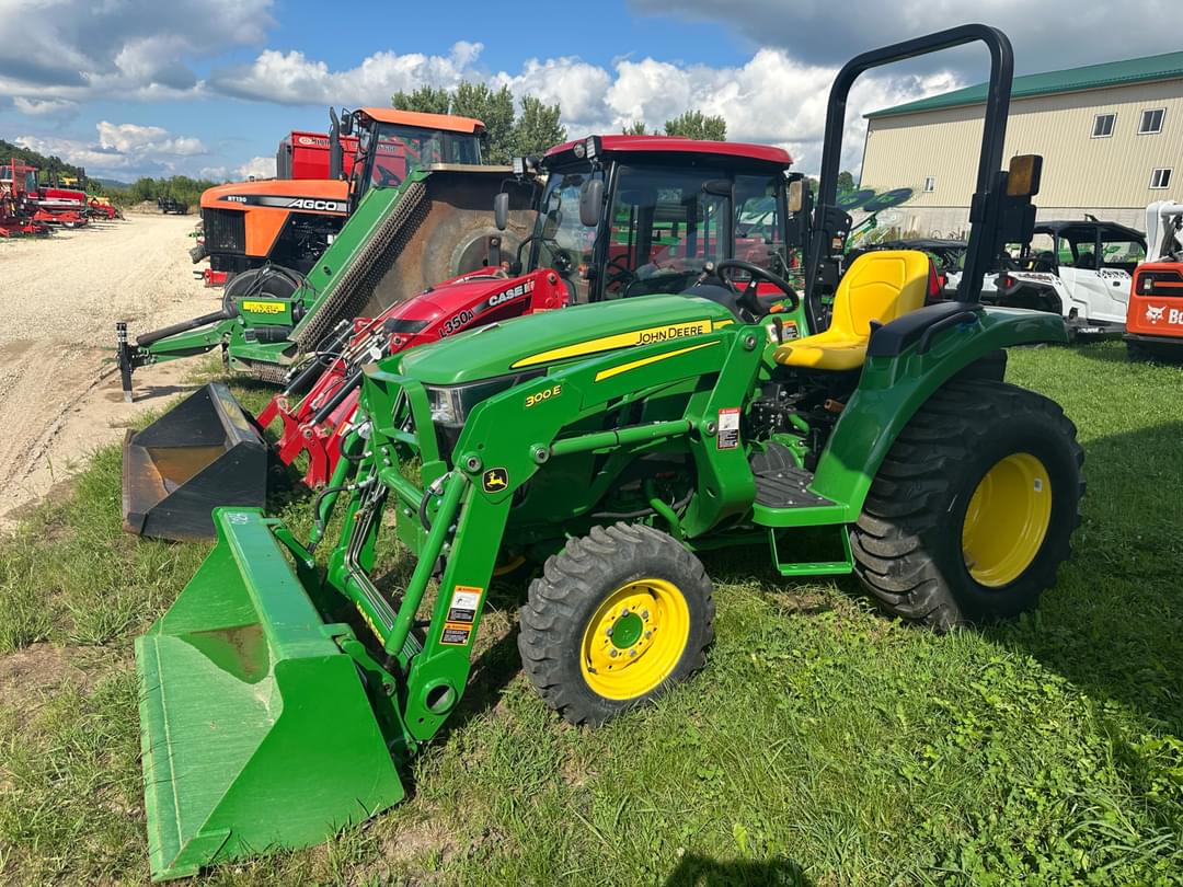 Image of John Deere 3025D Primary image