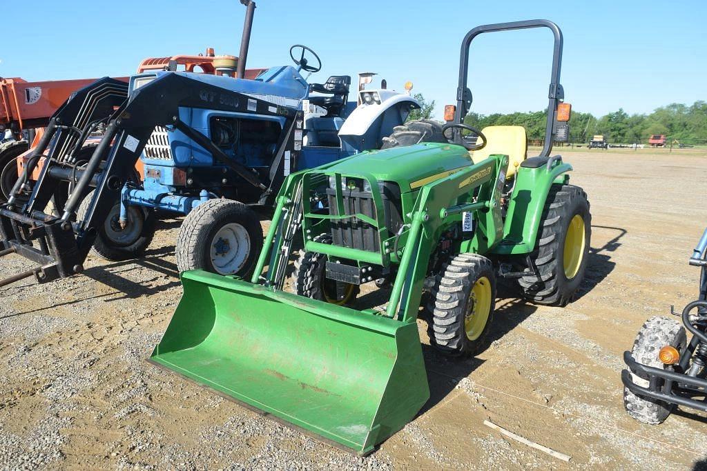 Image of John Deere 3025E Primary image