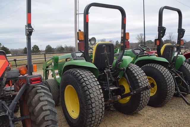 Image of John Deere 3038E equipment image 1