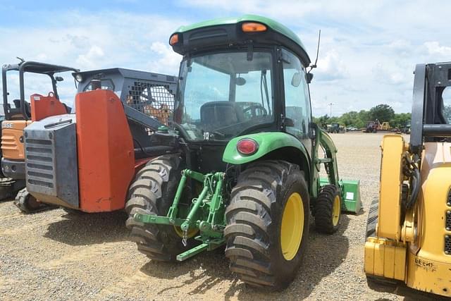 Image of John Deere 3039R equipment image 3