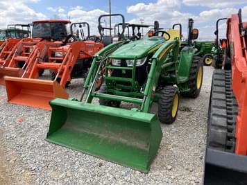 Main image John Deere 3039R