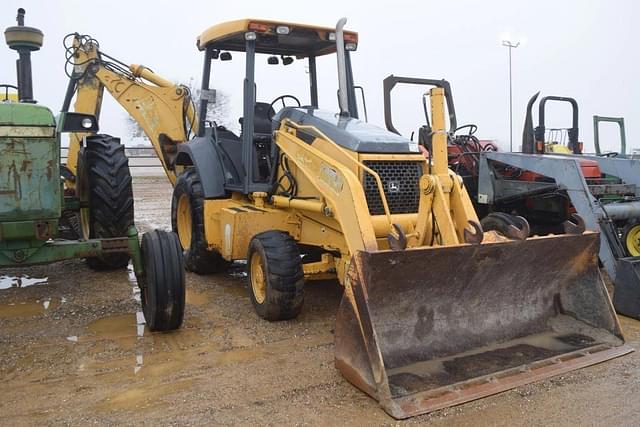 Image of John Deere 310G equipment image 3