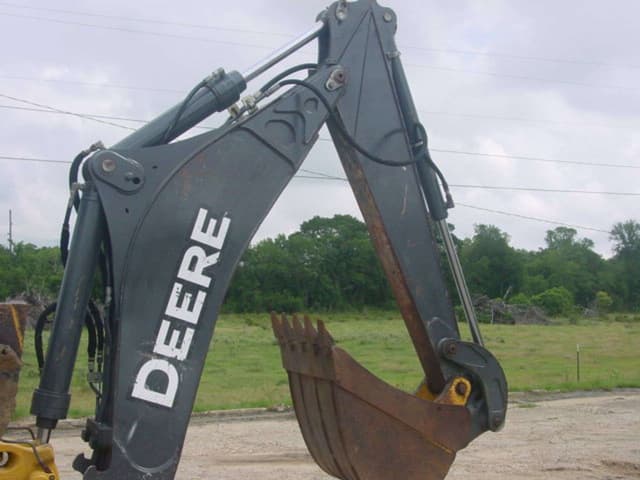 Image of John Deere 310J equipment image 3