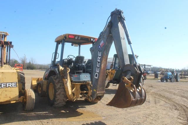 Image of John Deere 310K EP equipment image 1