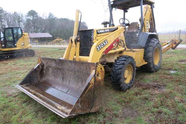 Image of John Deere 310SE equipment image 1