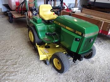 John Deere 318 Equipment Image0