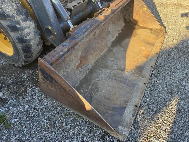 Image of John Deere 318D equipment image 3