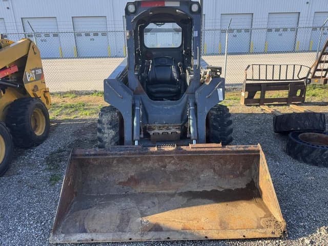 Image of John Deere 318D equipment image 1