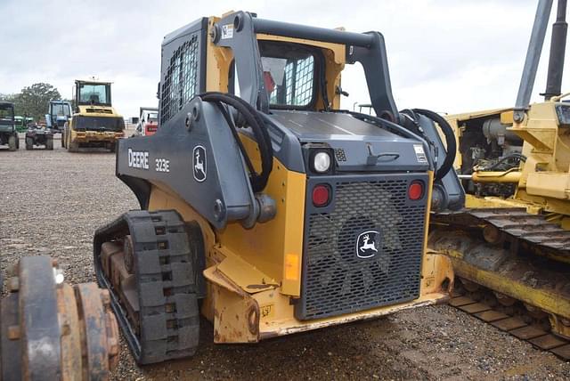 Image of John Deere 323E equipment image 1