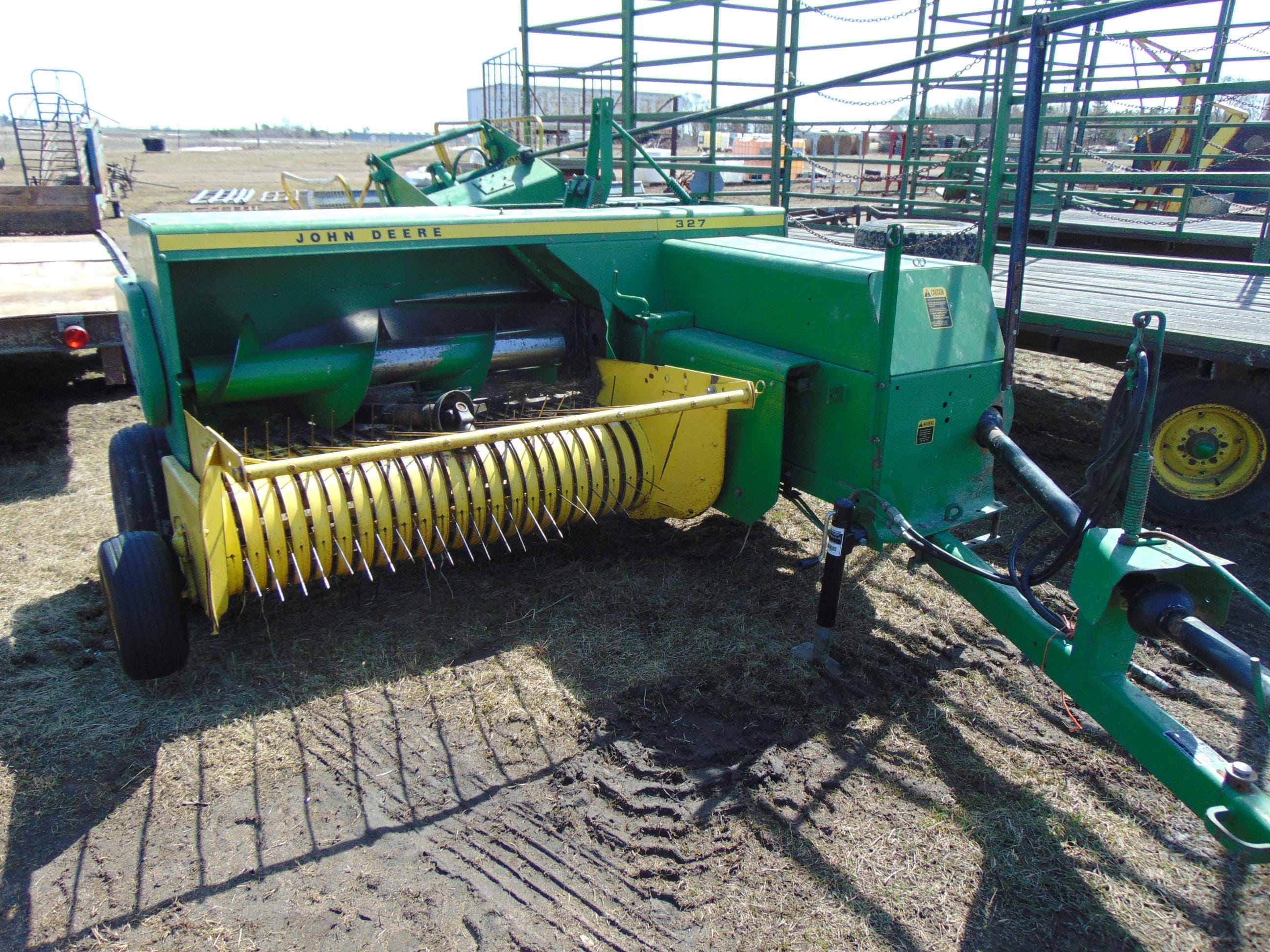 Main image John Deere 327