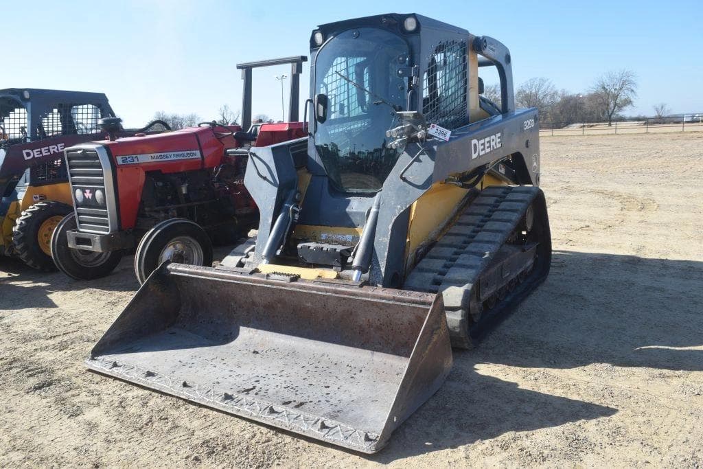 Image of John Deere 329D Primary image