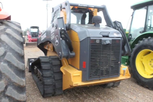 Image of John Deere 331G equipment image 1