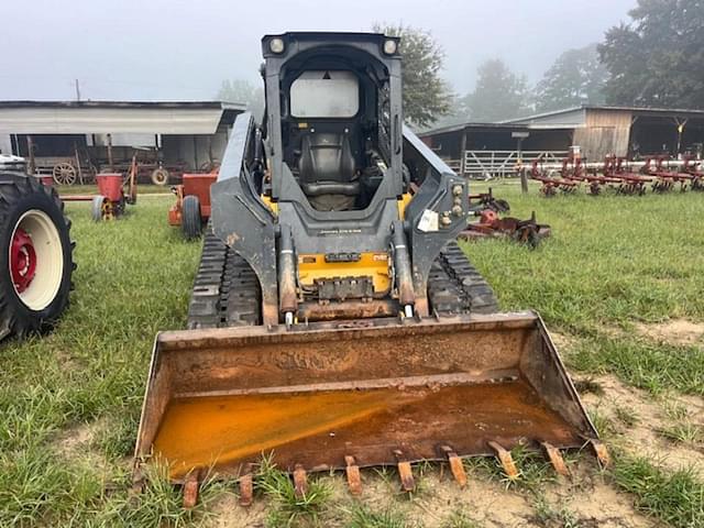 Image of John Deere 331G equipment image 1