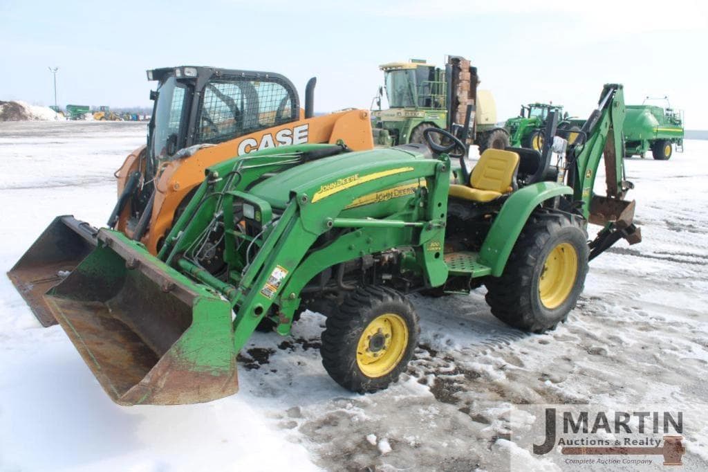 Image of John Deere 3320 Primary image