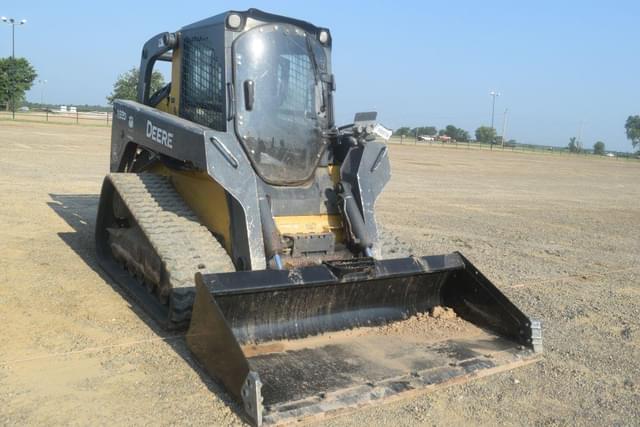 Image of John Deere 333D equipment image 3
