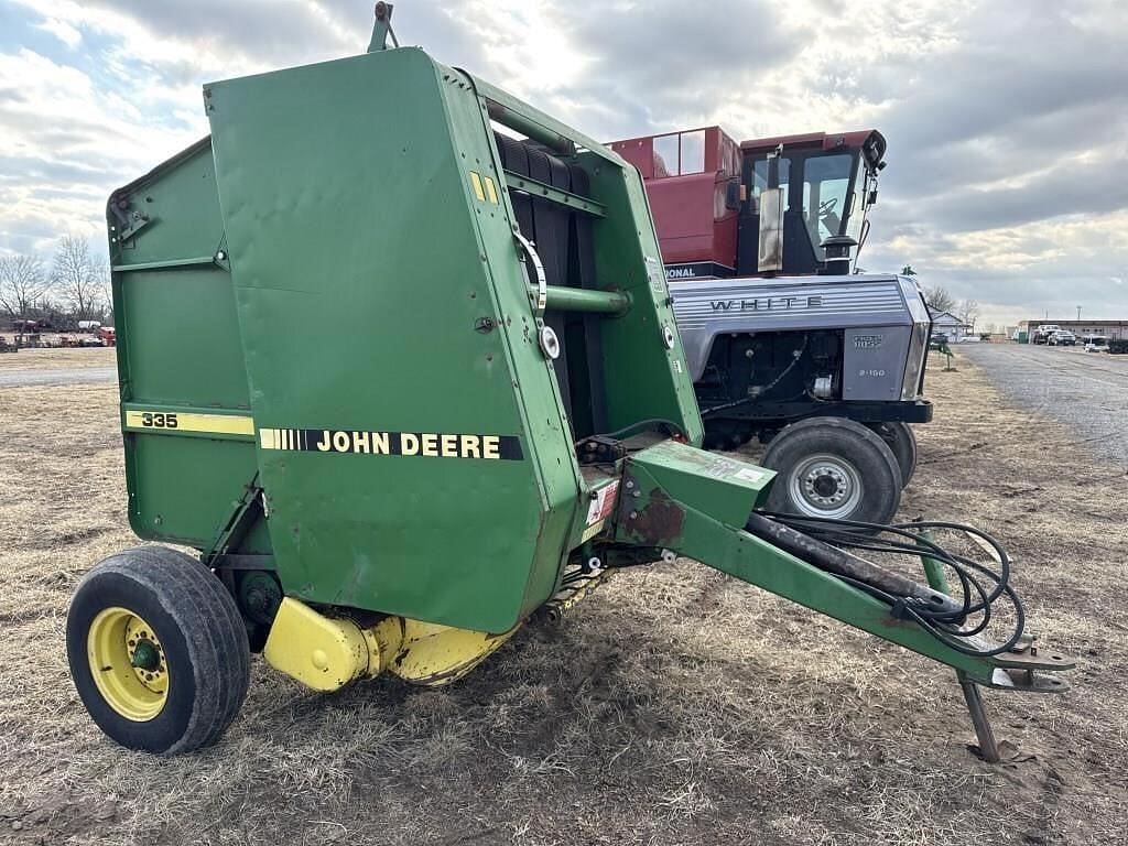 Image of John Deere 335 Primary image